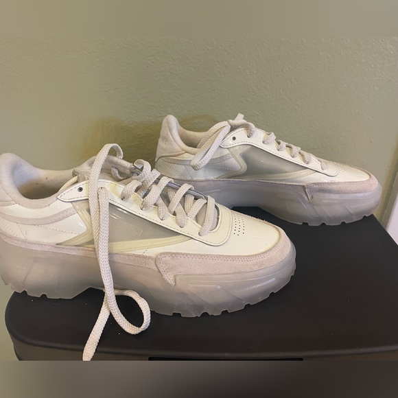 Cardi B Reebok Club B Shiny White Patent Leather & Translucent Shoes US 10 EU 41 - Picture 16 of 16